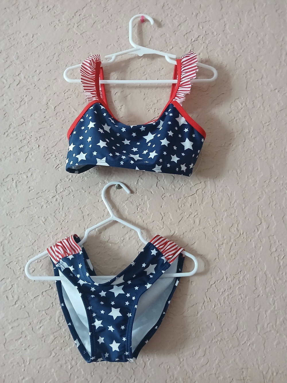 Cat and Jack  New WITHOUT TAG Girls Navy Star Two-Piece Swimsuit with Red Trim